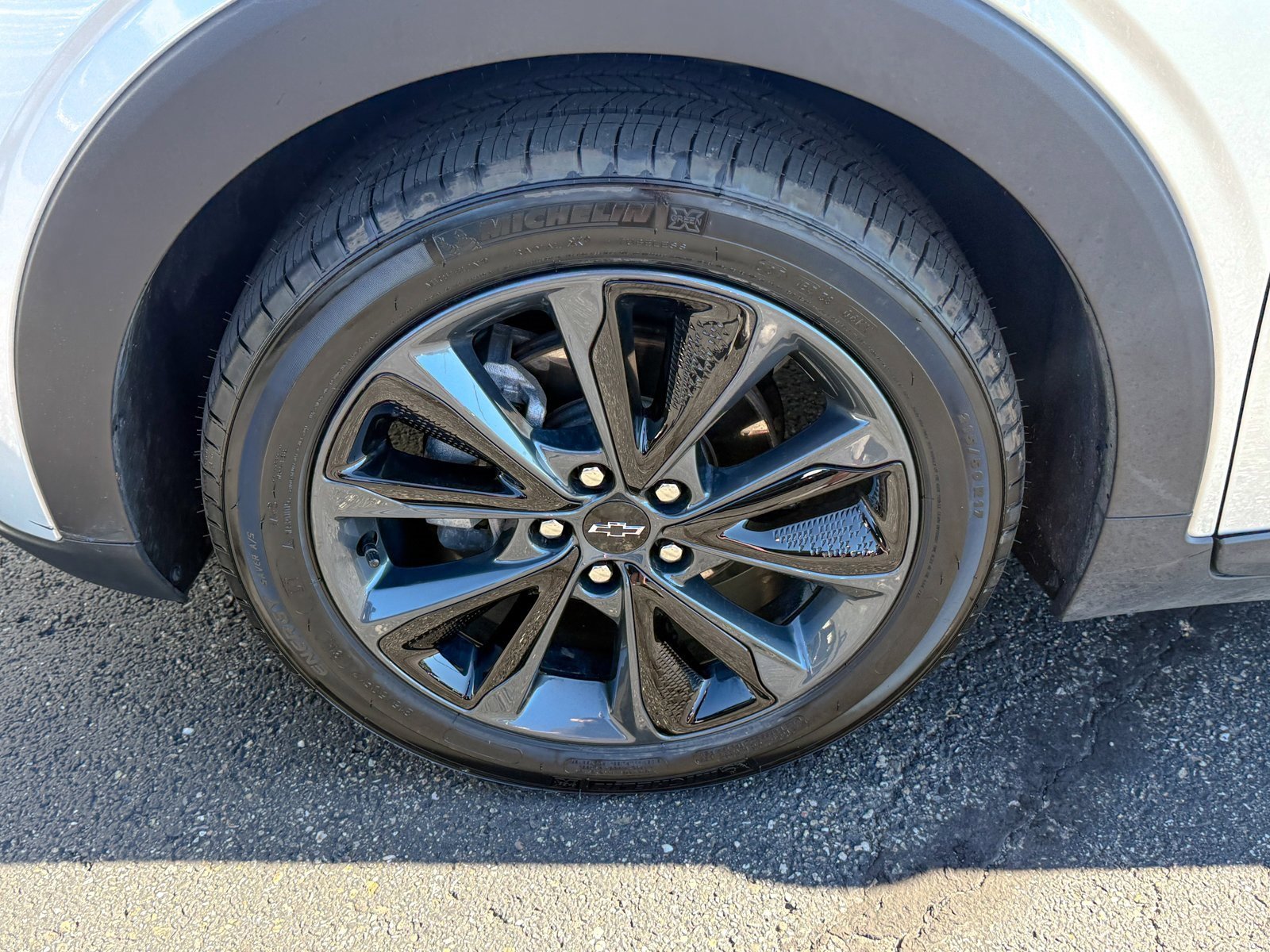 Used 2022 Chevrolet Bolt EUV Premier w/ Launch Edition image 14