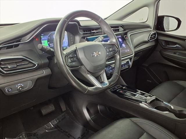 Used 2022 Chevrolet Bolt LT w/ Infotainment Package FWD image 15