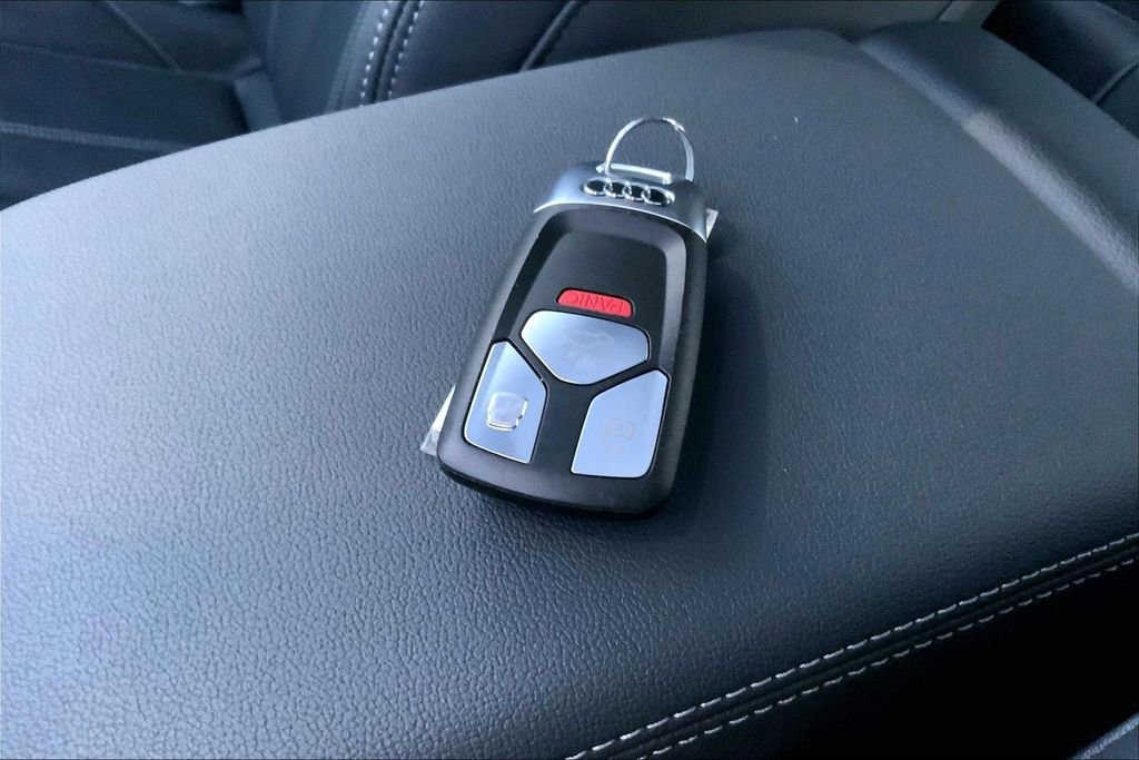 Used 2025 Audi A5 2.0T Premium Plus image 15