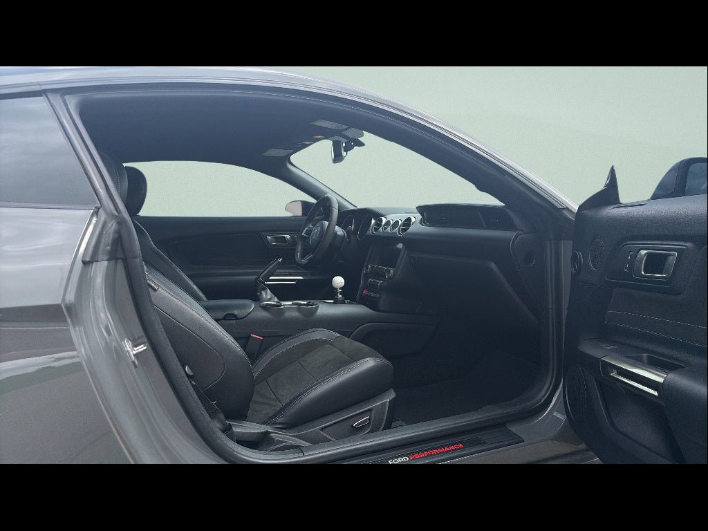 Used 2018 Ford Mustang Shelby GT350 w/ Convenience Package image 20