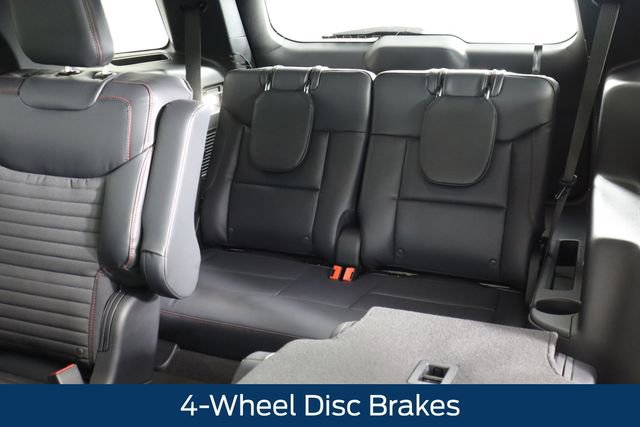 New 2026 Ford Explorer ST-Line w/ ST-Line Street Pack image 31