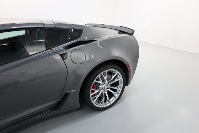 Used 2016 Chevrolet Corvette Z06 w/ 3LZ Preferred Equipment Group image 59