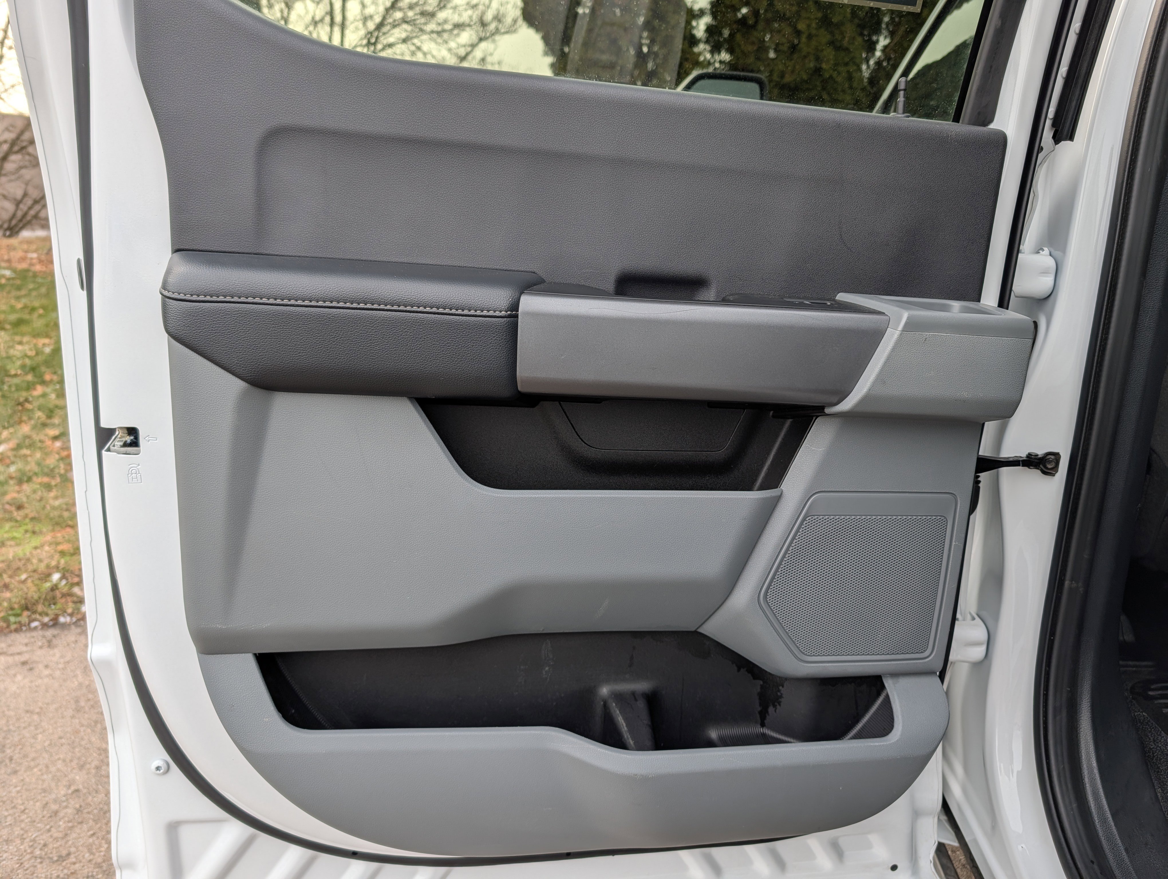 Used 2025 Ford F250 XLT image 35