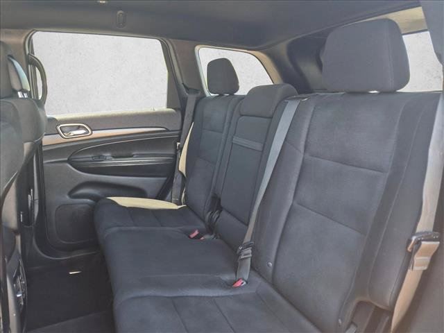 Used 2016 Jeep Grand Cherokee Laredo RWD image 24