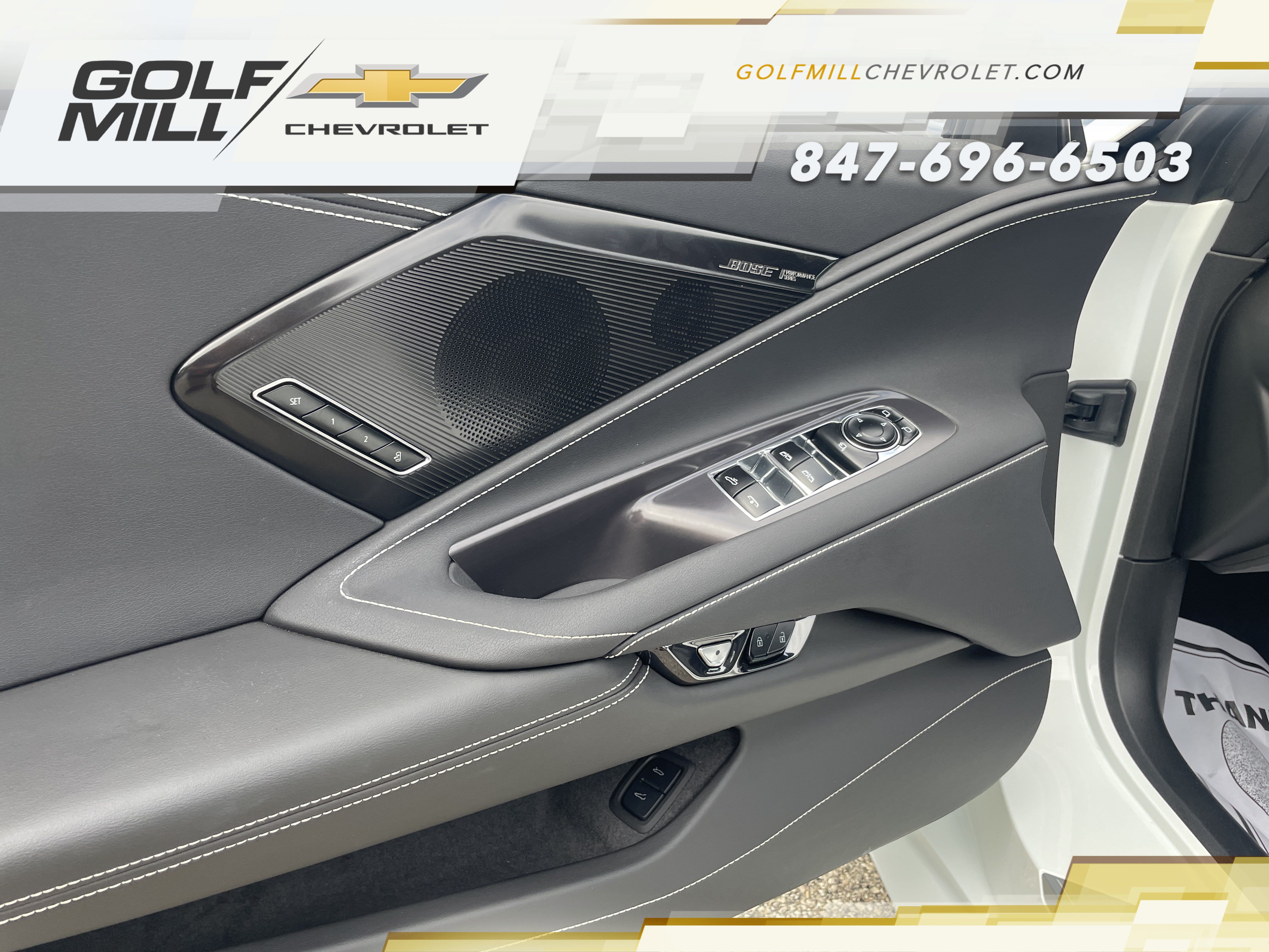 Used 2025 Chevrolet Corvette Stingray Preferred Conv w/ Stealth Interior Trim Package RWD image 16