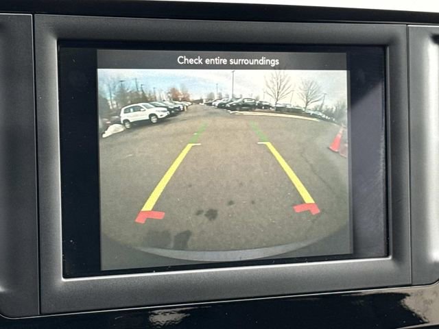 Used 2020 Chrysler Voyager LX w/ Cold Weather Group image 17