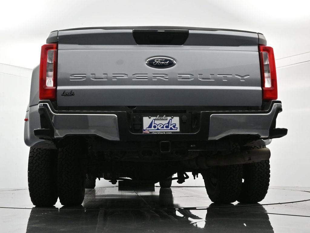 Used 2024 Ford F350 XLT image 39