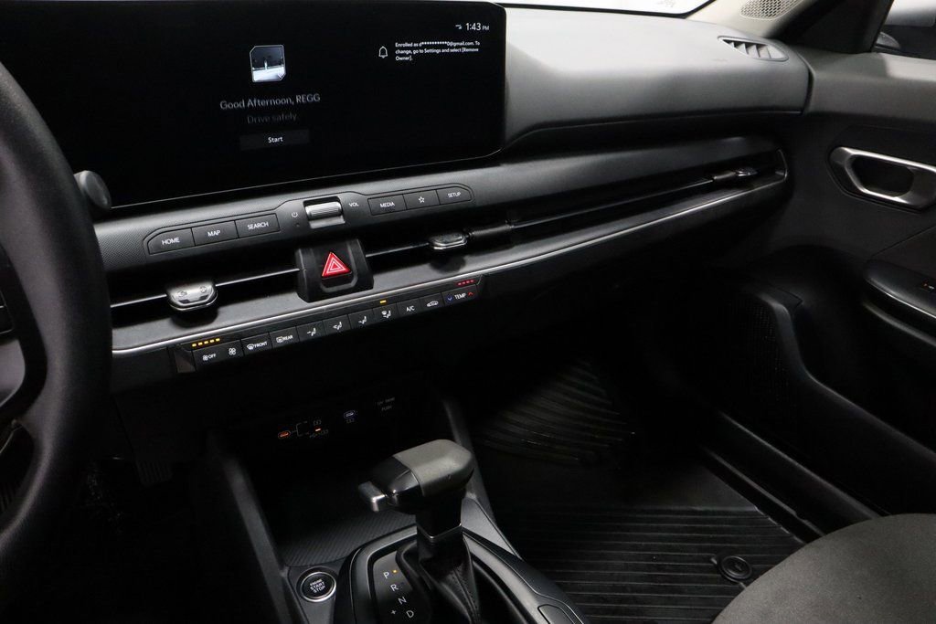 Used 2025 Kia K4 LXS image 28