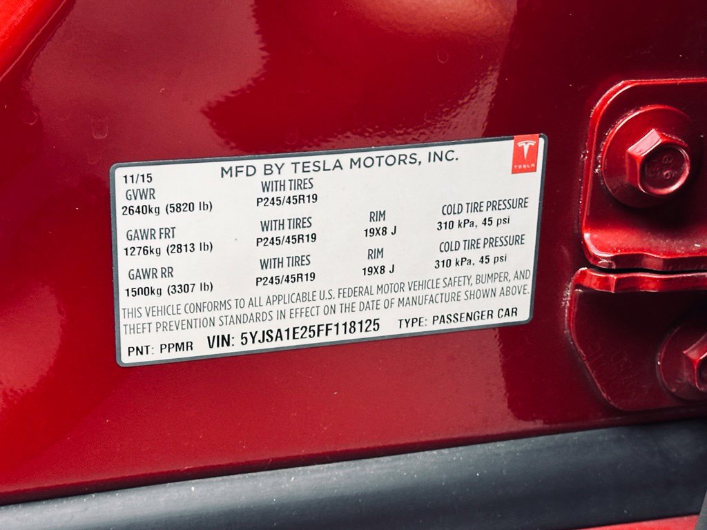 Used 2015 Tesla Model S 70D AWD/4WD image 41