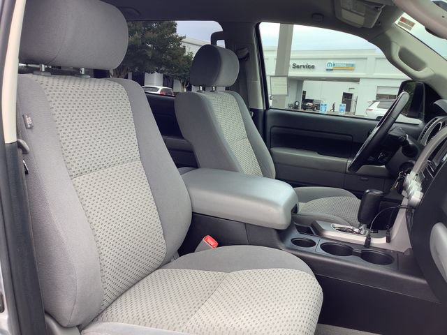 Used 2010 Toyota Tundra 2WD CrewMax image 40