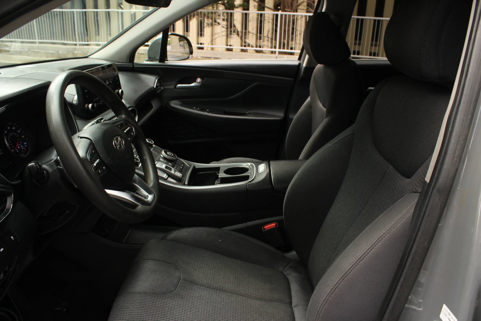 Used 2022 Hyundai Santa Fe SEL FWD image 14