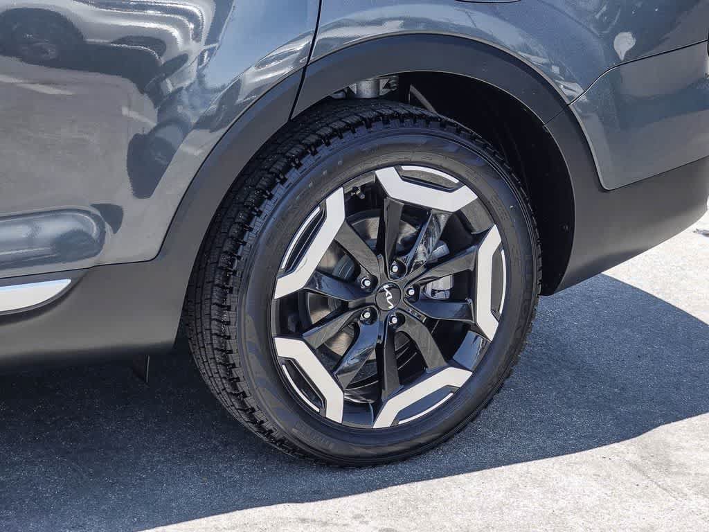 Used 2024 Kia Telluride EX FWD image 10