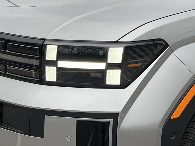 New 2026 Hyundai Santa Fe Limited FWD image 9