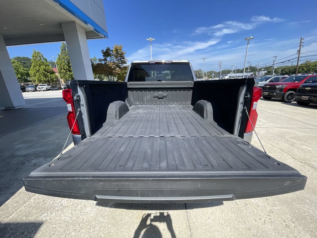 Certified 2019 Chevrolet Silverado 1500 Custom Trail Boss w/ Custom Convenience Package AWD/4WD image 24
