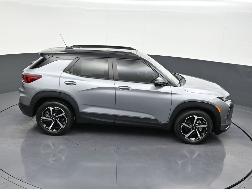 Used 2023 Chevrolet TrailBlazer RS w/ Sun and Liftgate Package image 20