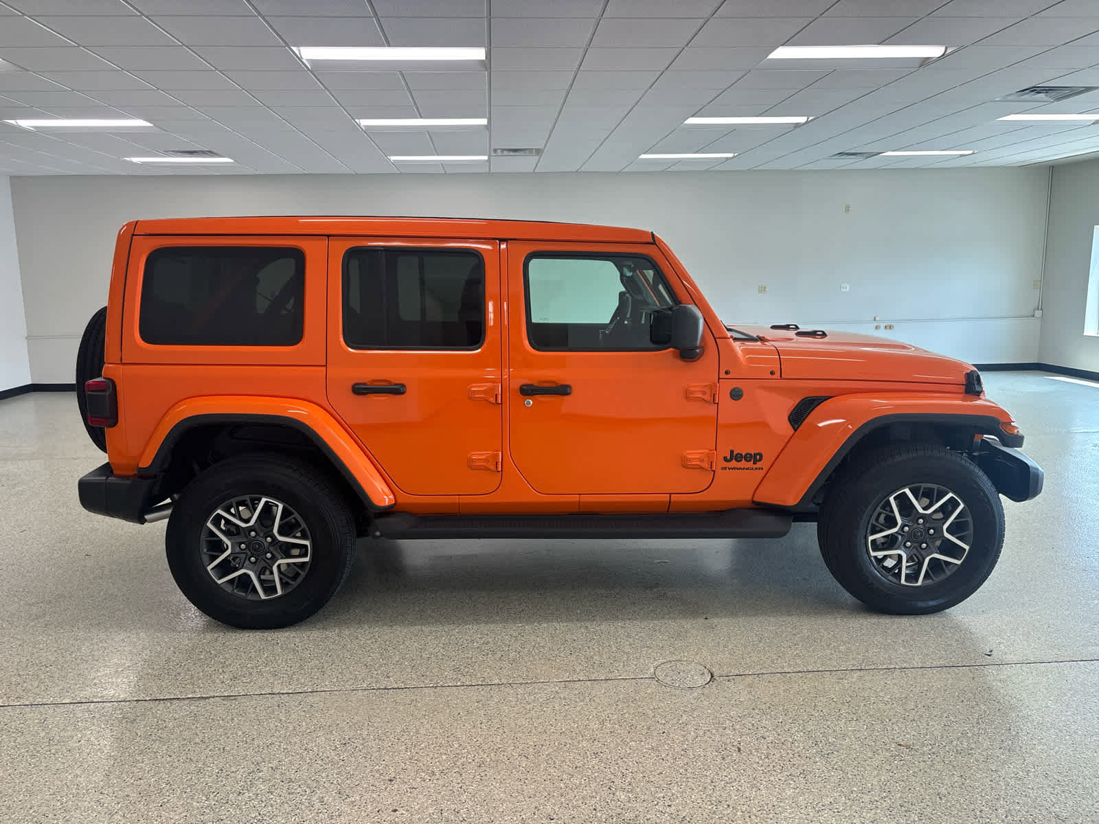 New 2025 Jeep Wrangler Unlimited Sahara image 4