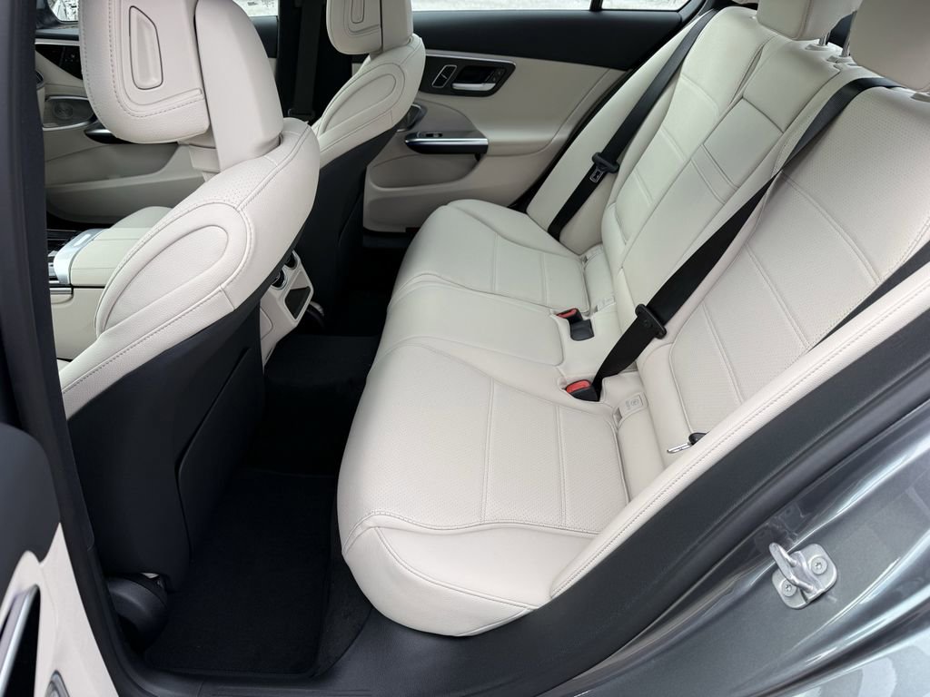 New 2026 Mercedes-Benz C 300 4MATIC Sedan image 11