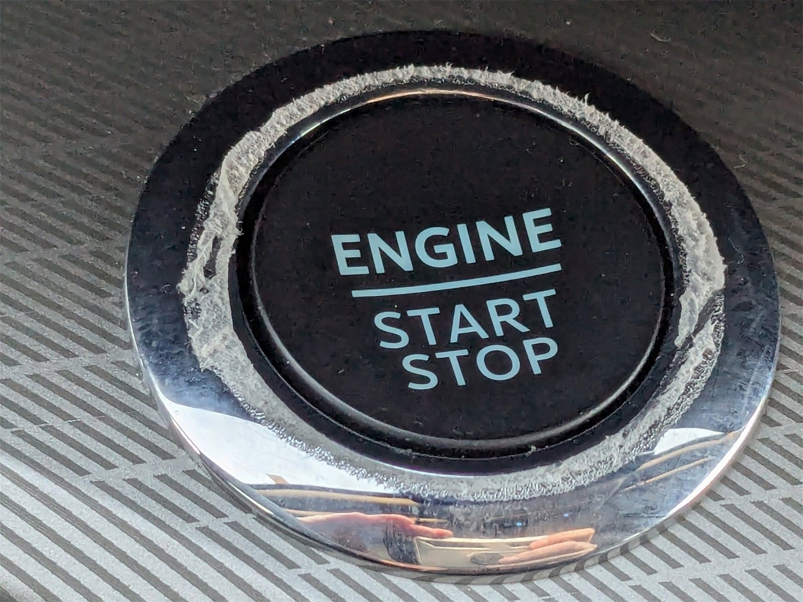 Used 2022 Ford Explorer XLT w/ Equipment Group 202A image 34