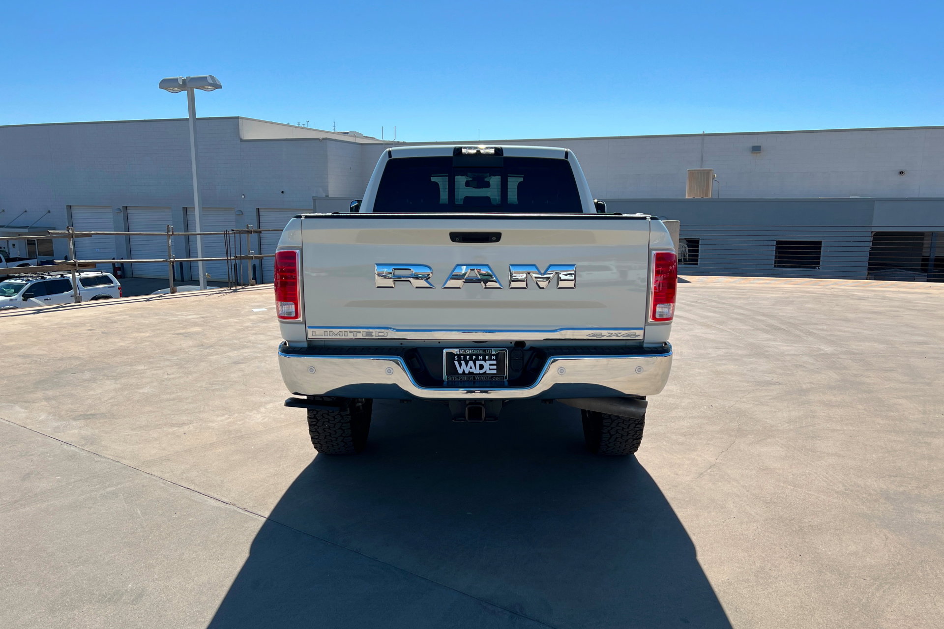 Used 2017 RAM 2500 Limited image 5