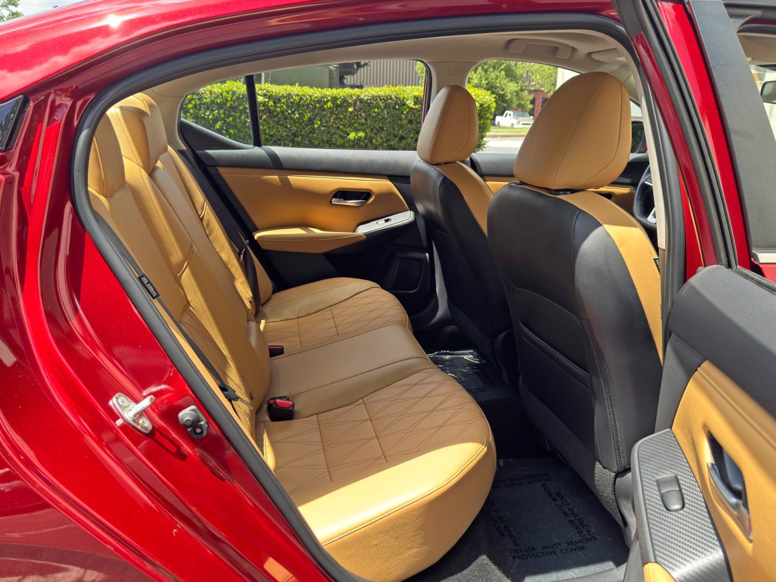Used 2023 Nissan Sentra SV w/ SV Premium Package FWD image 34