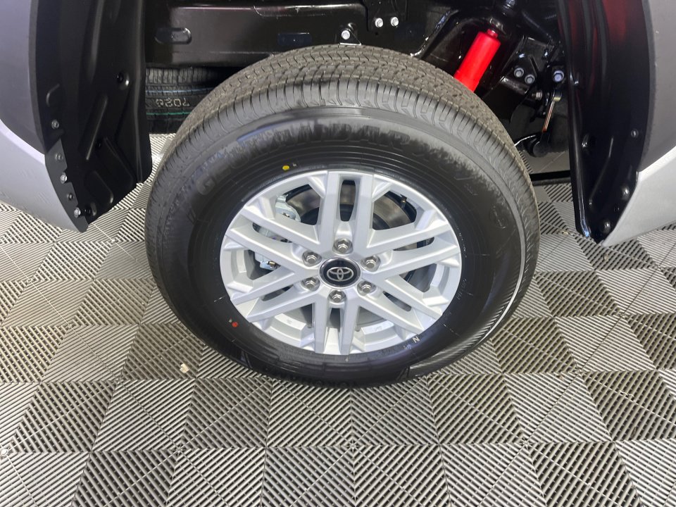 New 2026 Toyota Tundra SR5 image 20