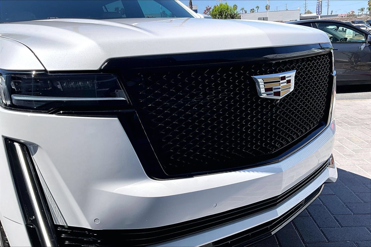 Used 2021 Cadillac Escalade ESV Sport w/ Driver Assist Tech Package AWD/4WD image 31