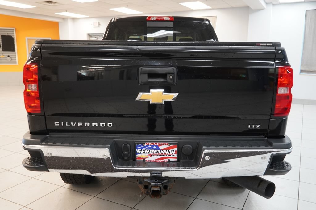 Used 2015 Chevrolet Silverado 2500 LTZ w/ Duramax Plus Package AWD/4WD image 11