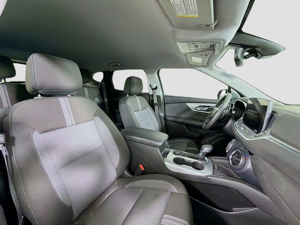 Used 2024 Chevrolet Blazer LT w/ Convenience Package image 31