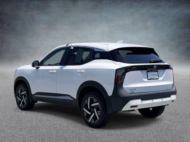 Certified 2025 Nissan Kicks SV FWD image 4