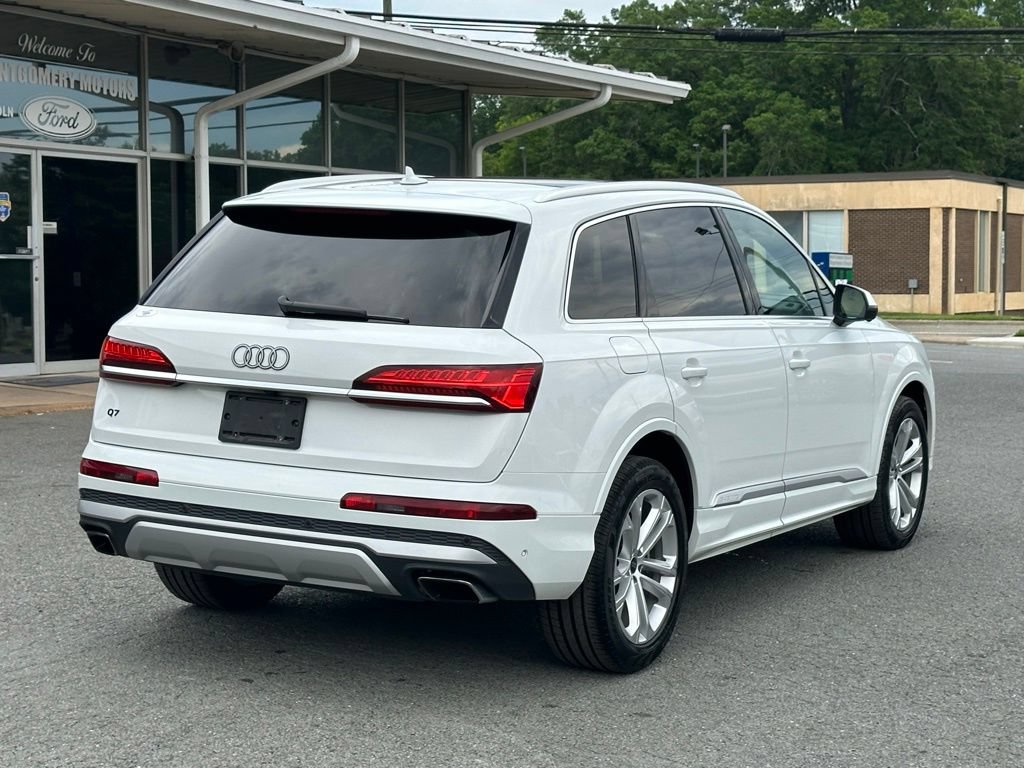 Used 2025 Audi Q7 3.0T Premium Plus AWD/4WD image 10