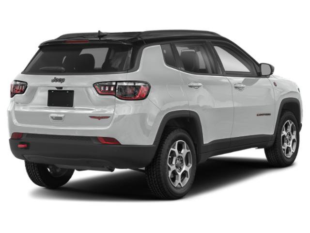Used 2022 Jeep Compass Trailhawk w/ Sun and Sound Group AWD/4WD image 2