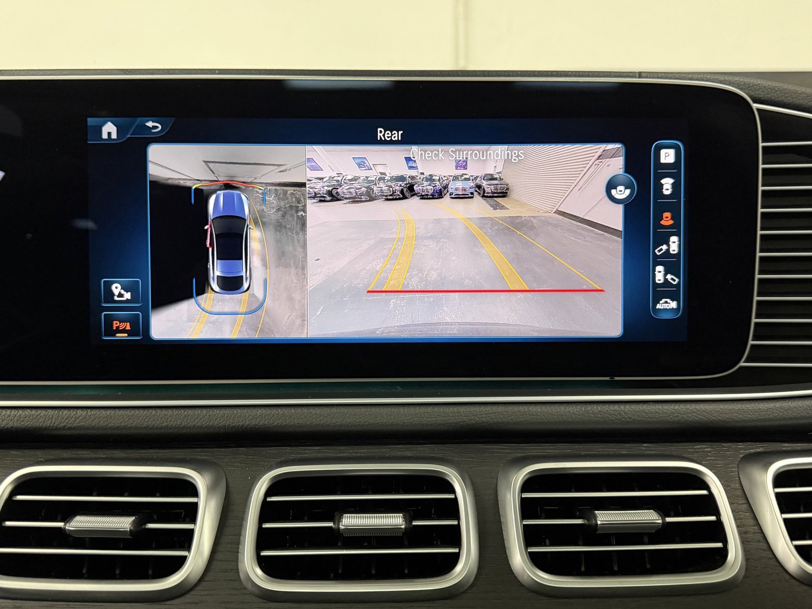 Used 2024 Mercedes-Benz GLE 53 AMG 4MATIC Coupe image 34