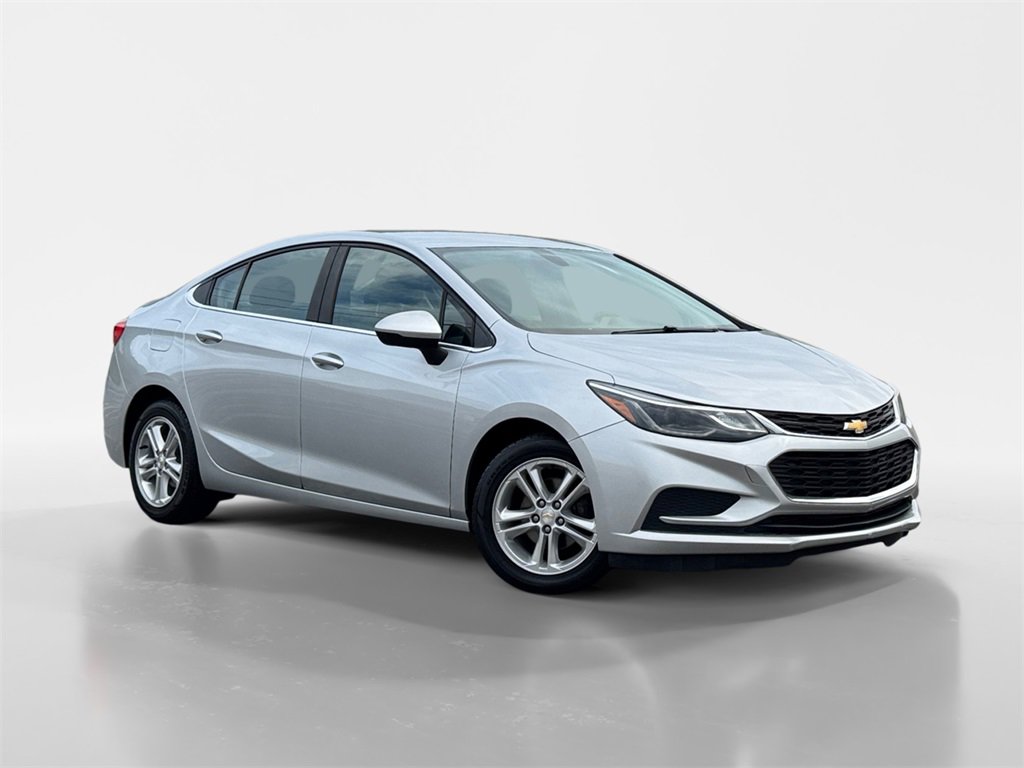 Used 2018 Chevrolet Cruze LT