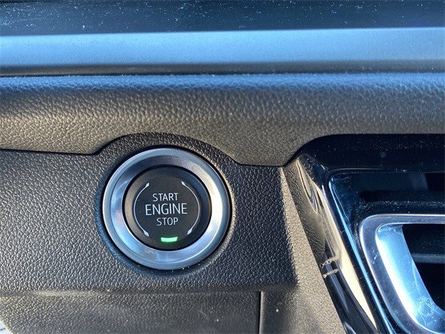 Certified 2025 Chevrolet Traverse LT image 20