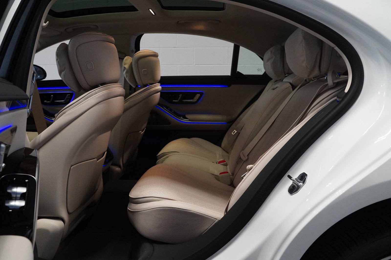 New 2026 Mercedes-Benz S 500 4MATIC image 16