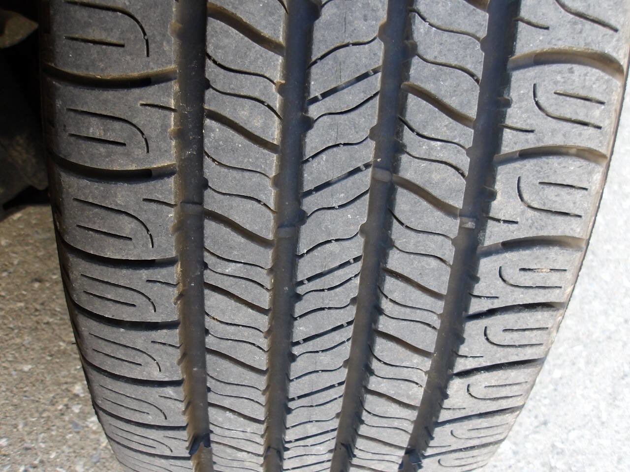 Used 2014 Ford Escape Titanium AWD/4WD image 9