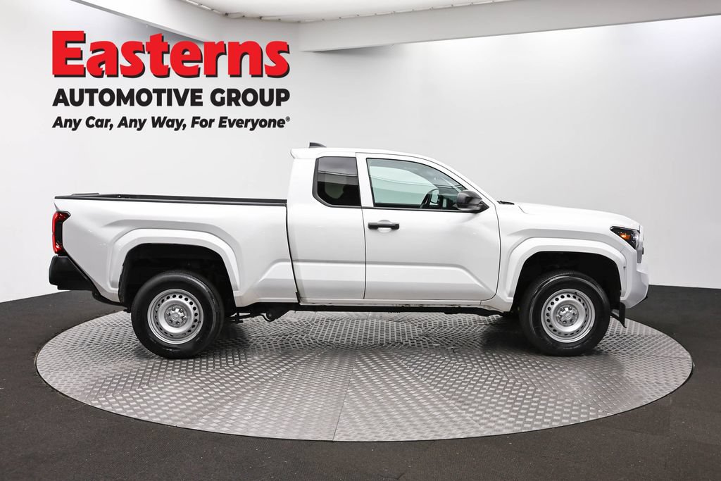 Used 2025 Toyota Tacoma SR RWD image 4
