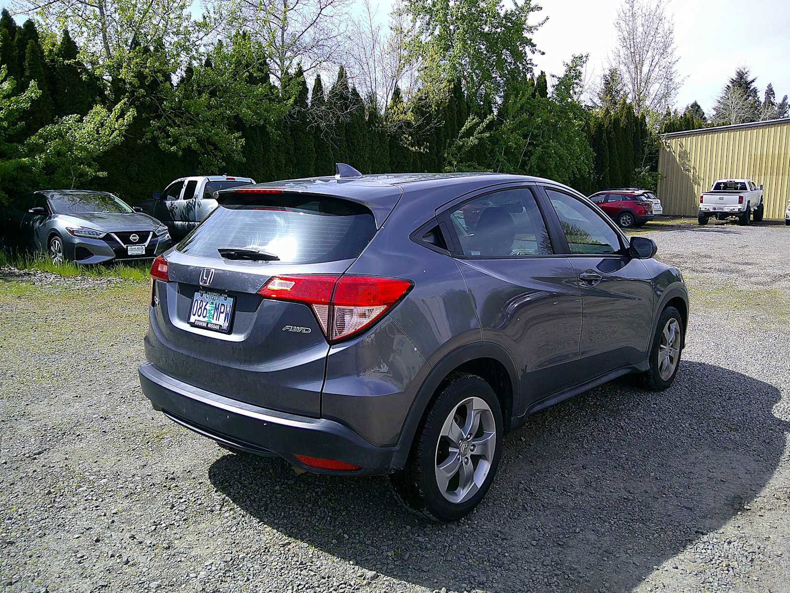 Used 2017 Honda HR-V LX image 5