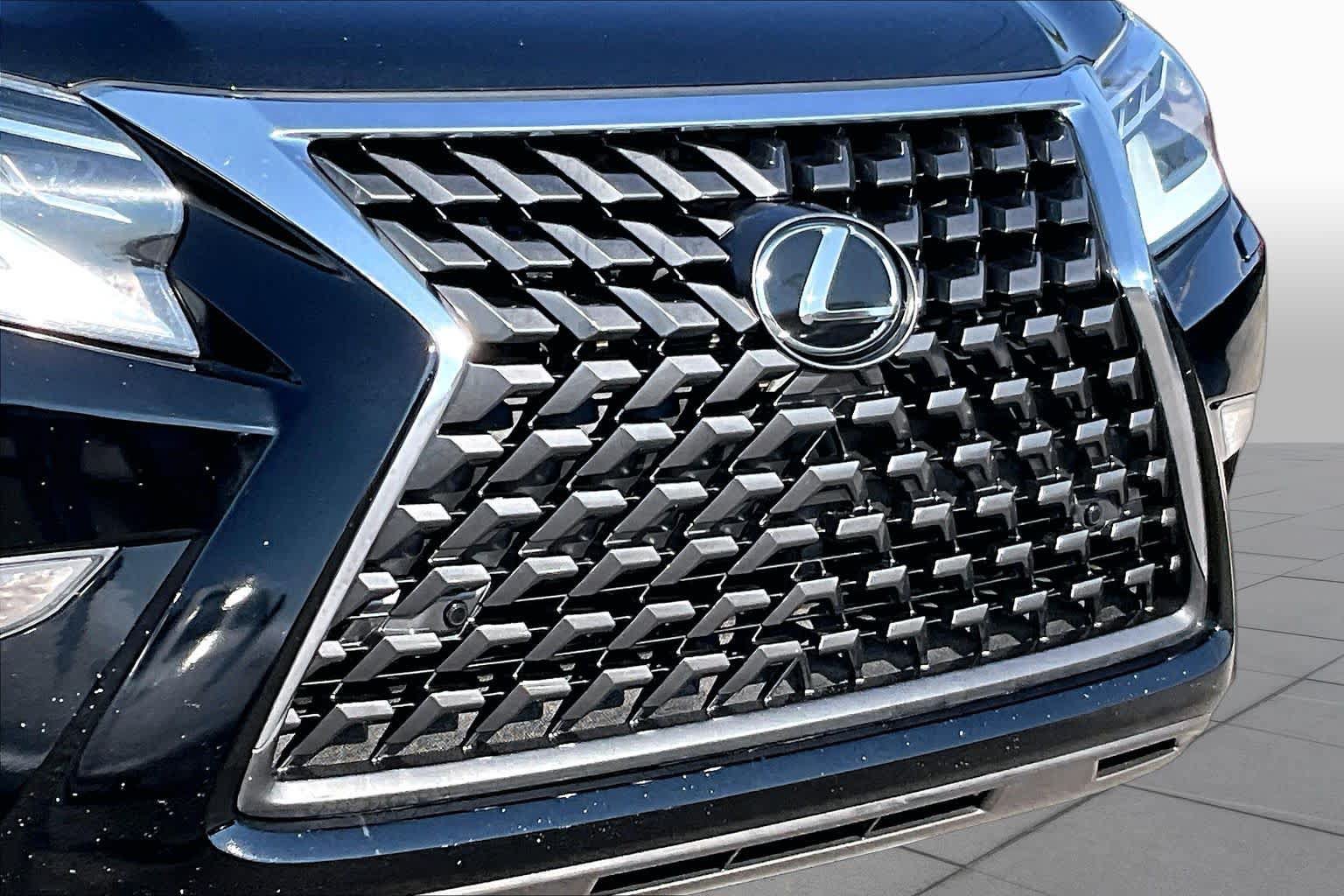 Used 2022 Lexus GX 460 Premium w/ Premium Package AWD/4WD image 27