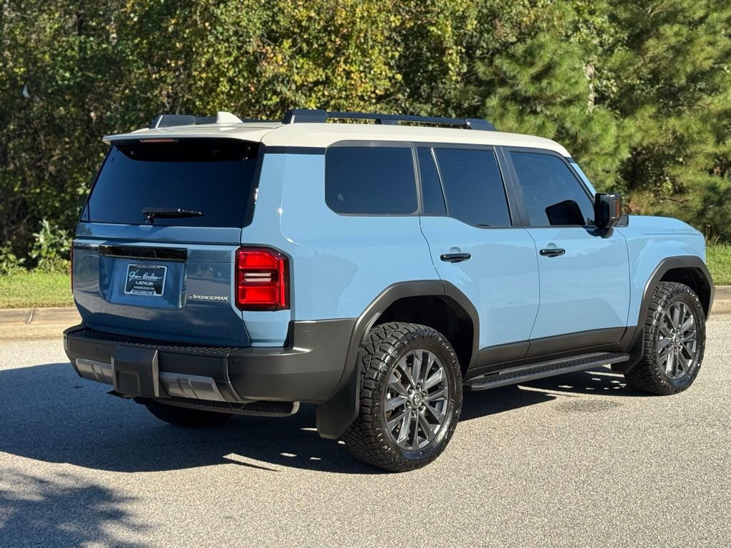 Used 2024 Toyota Land Cruiser image 14