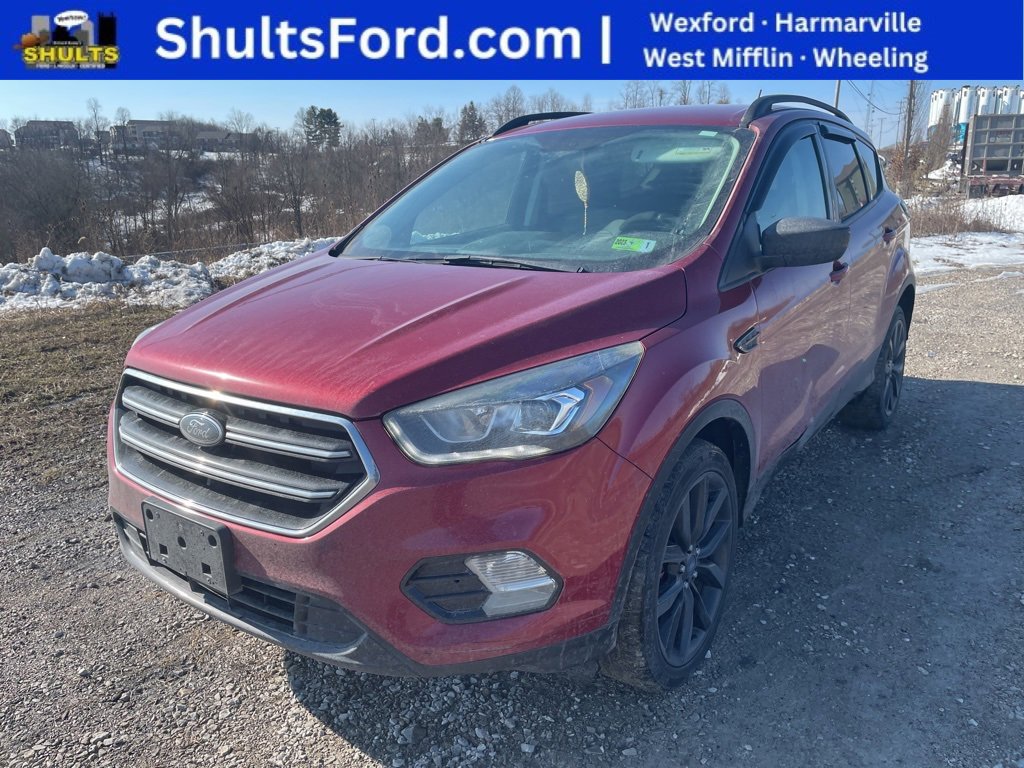 Used 2018 Ford Escape SE w/ SE Sport Appearance Package