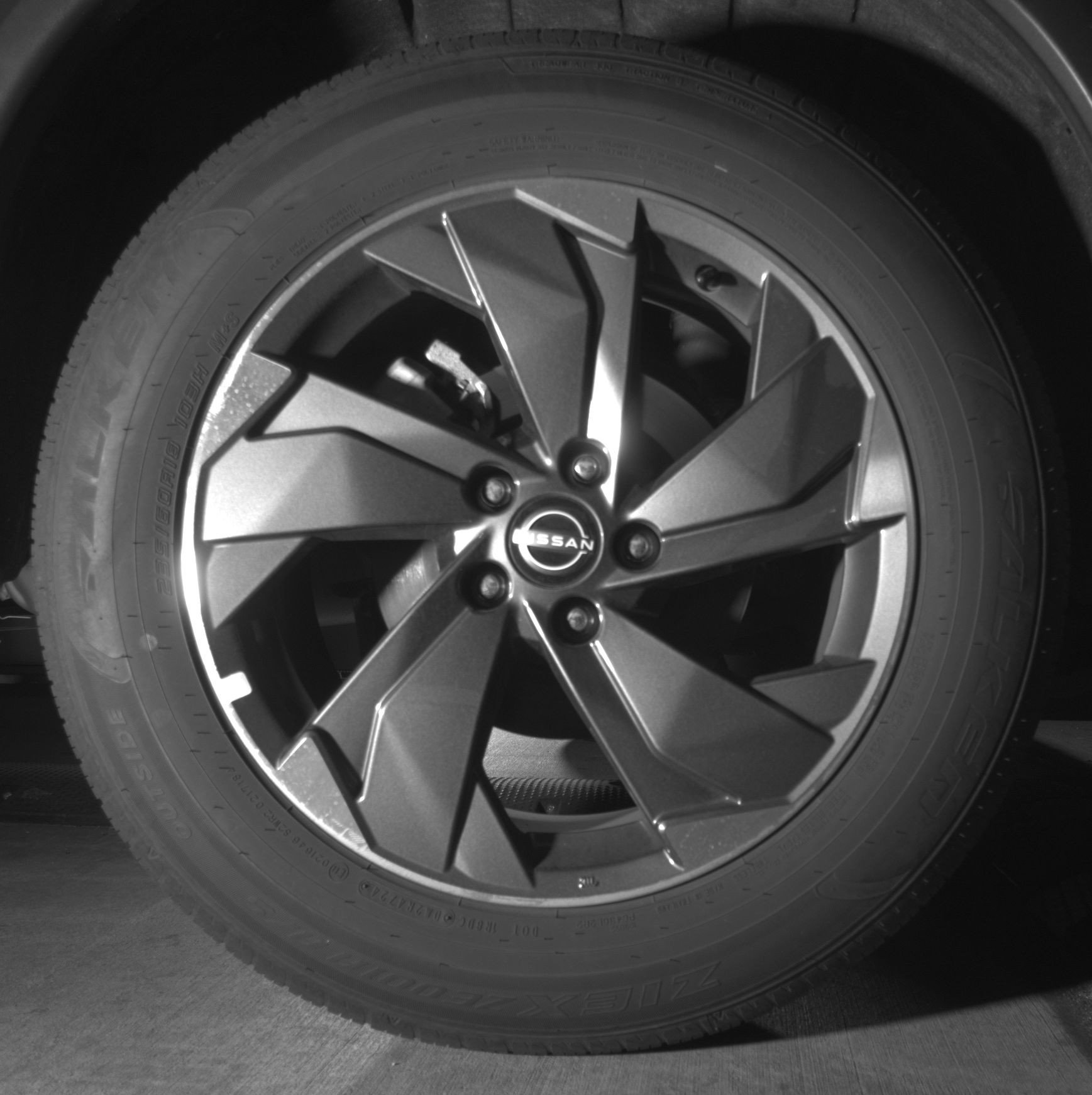 Used 2025 Nissan Rogue SV FWD image 15