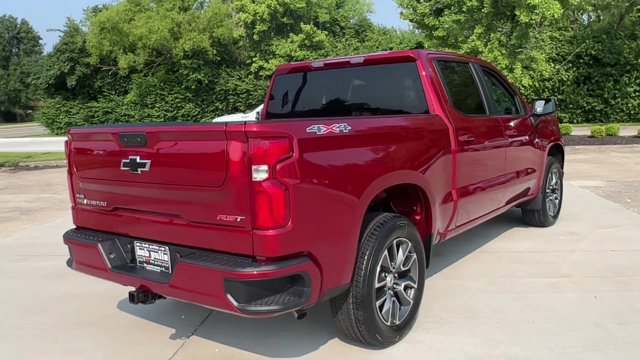 Used 2023 Chevrolet Silverado 1500 RST AWD/4WD image 9