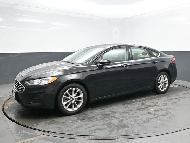 Used 2019 Ford Fusion SE image 3