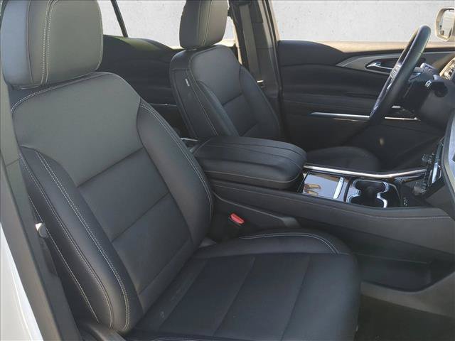 Used 2024 Chevrolet Traverse LT w/ LPO, Floor Liner Package FWD image 22