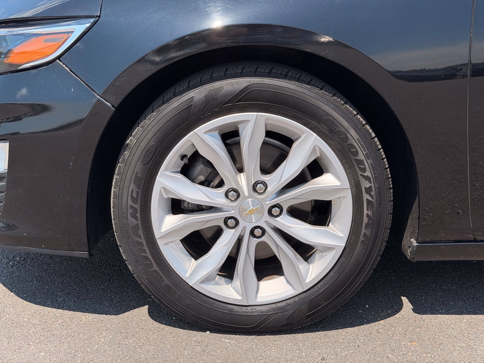 Used 2022 Chevrolet Malibu LT FWD image 12