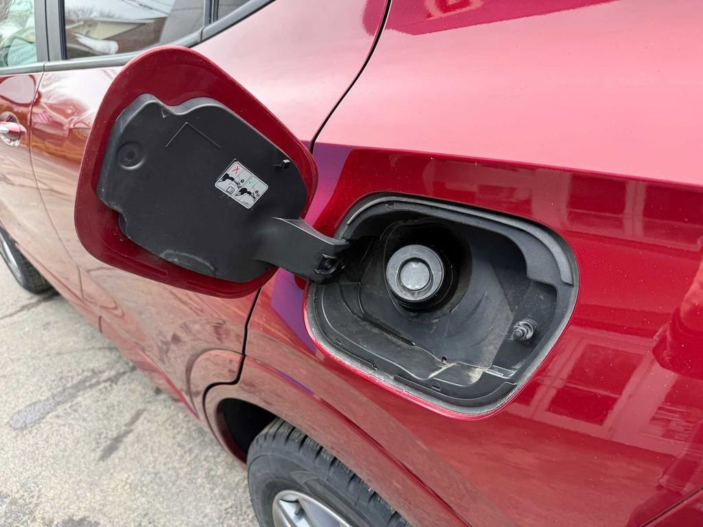 Used 2022 Buick Encore GX Select w/ Experience Buick Package image 24