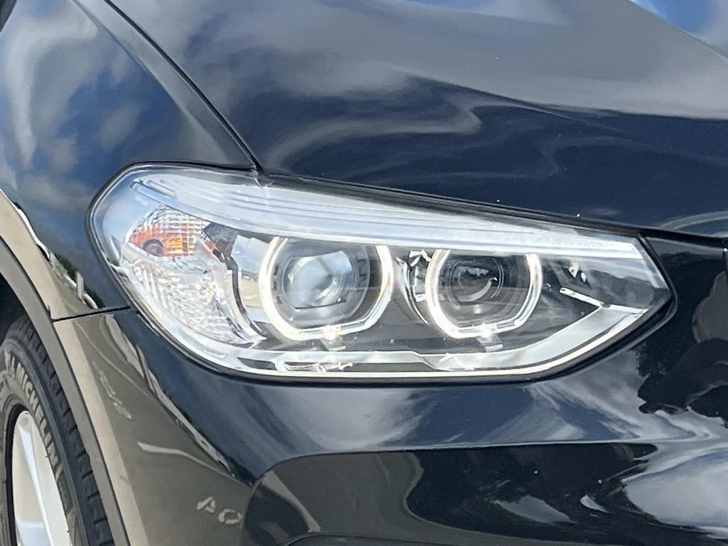 Used 2020 BMW X3 xDrive30i w/ Driving Assistance Package AWD/4WD image 9