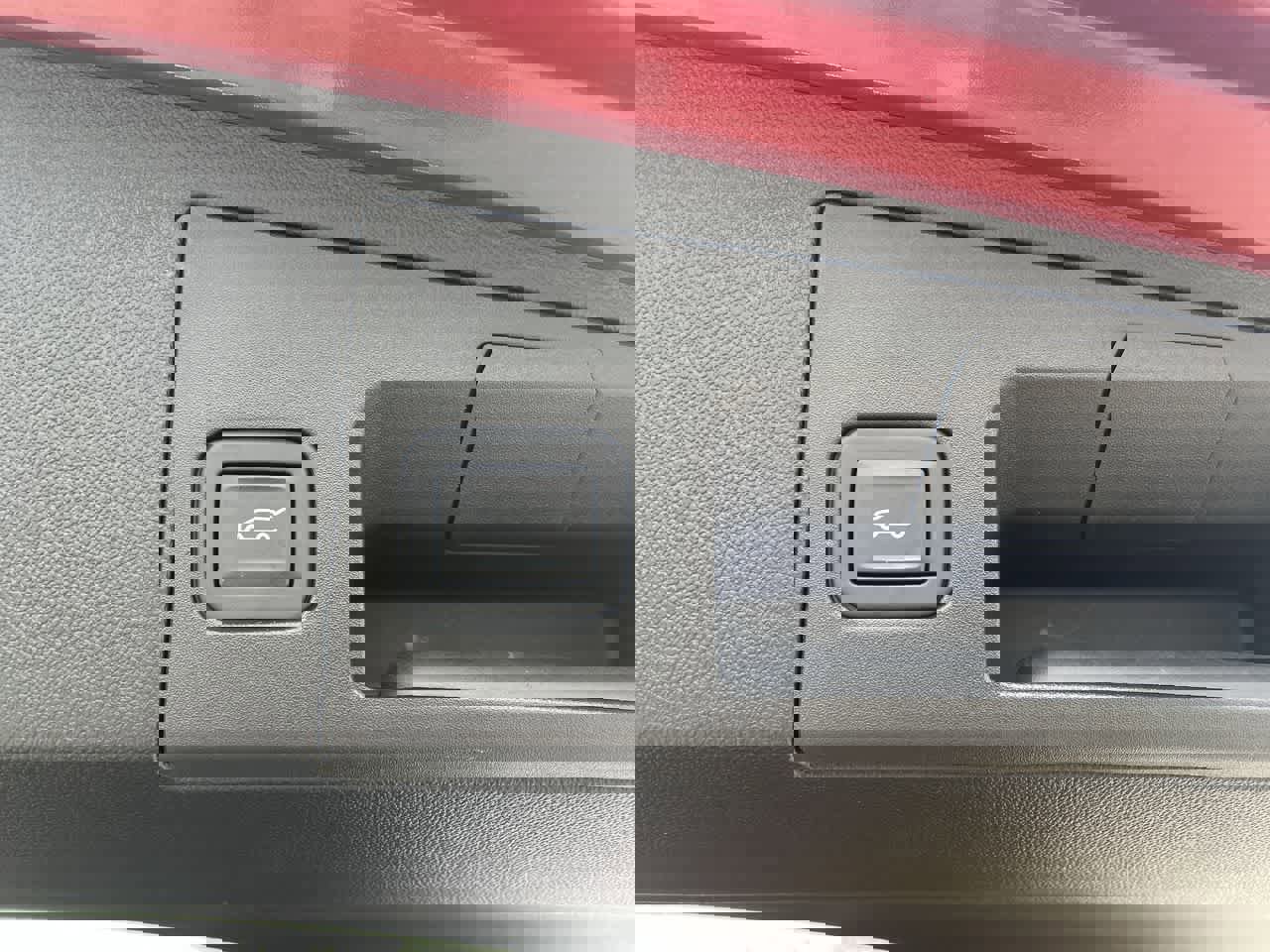 Certified 2024 Cadillac XT5 Premium Luxury w/ Technology Package image 18