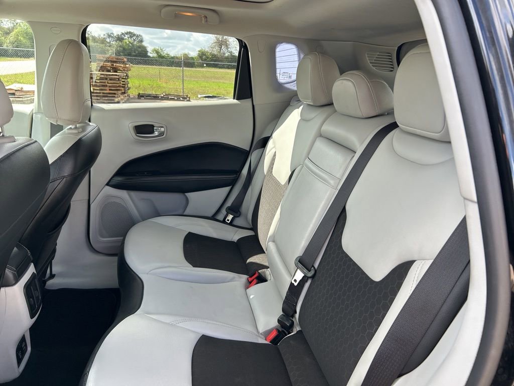 Used 2019 Jeep Compass Latitude w/ Popular Equipment Group image 19